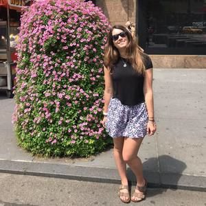 Meet your Posher, Katie